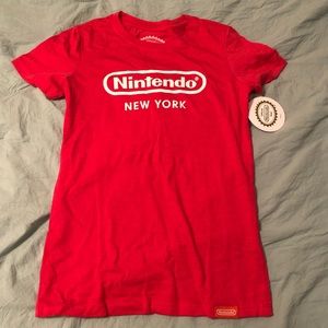 Women's Nintendo store NYC Tee shirt